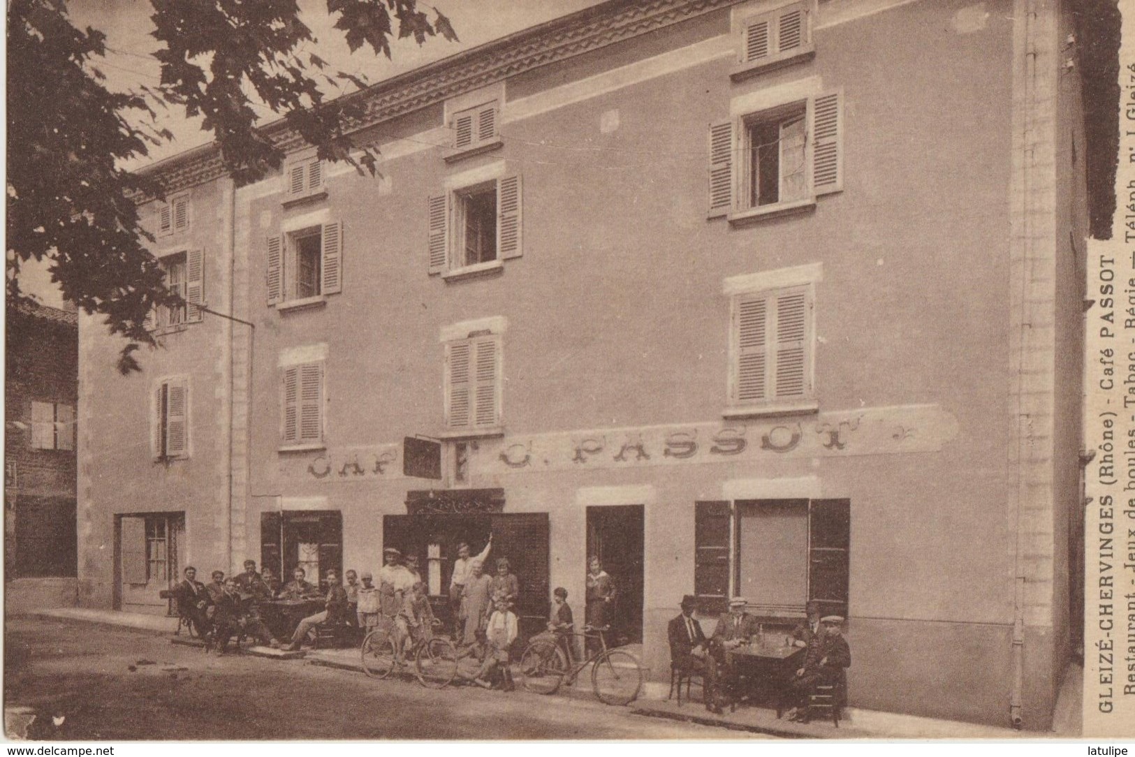 Gleizé-Chervinges  69   Le Café PASSOT Restaurant -Tabac-Regie Et Terrasse Tres Tres Animée - Gleize