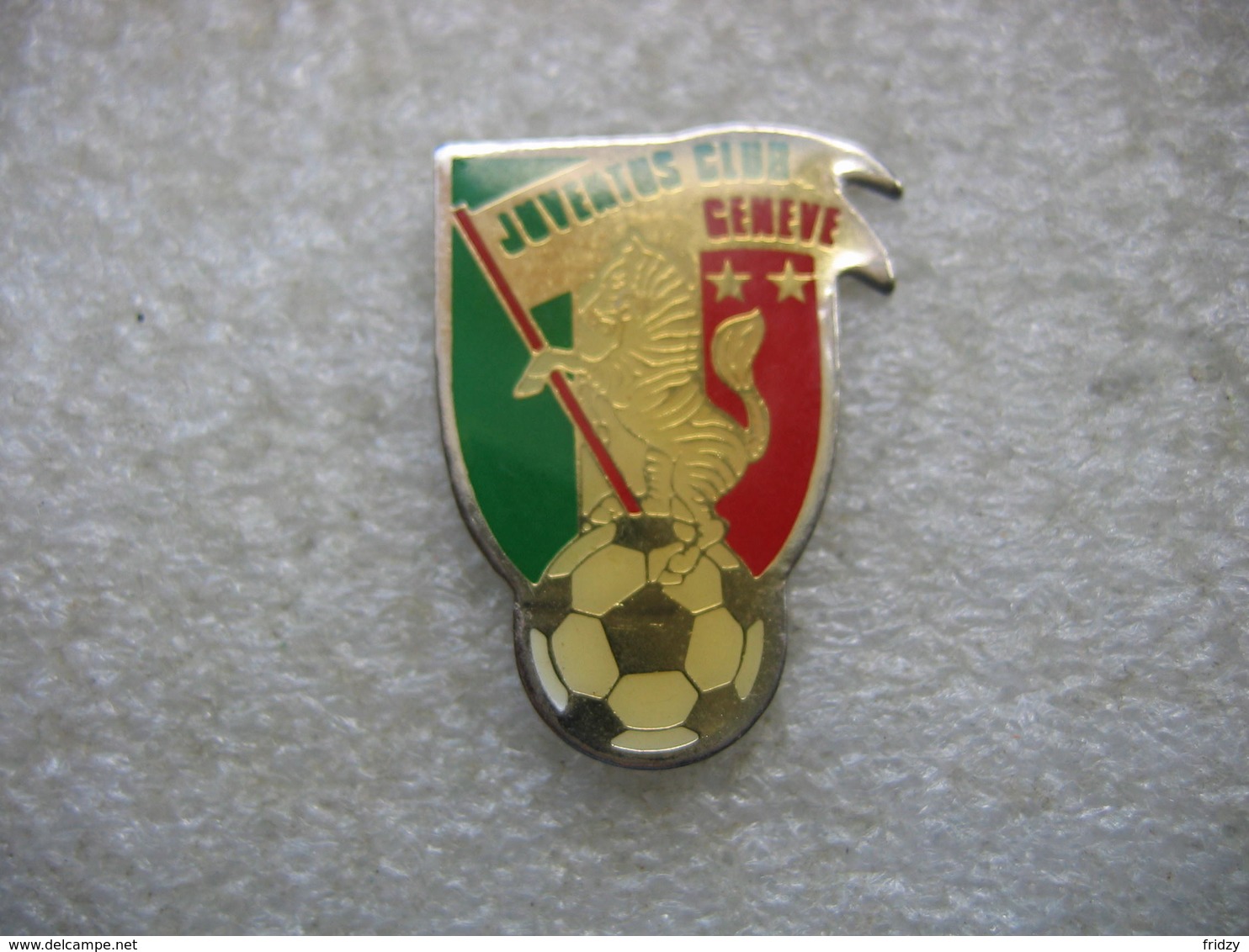 Pin's Du Club De Football De La Juventus Club GENEVE - Football