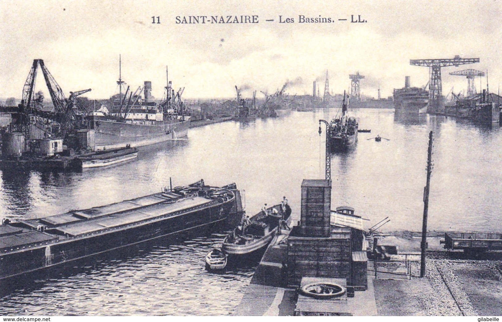 44 - Loire Atlantique -  SAINT NAZAIRE - Les Bassins - Saint Nazaire