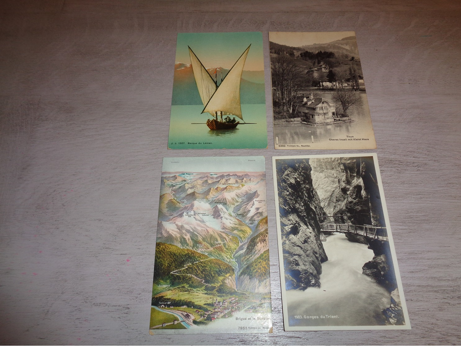 Beau lot de 60 cartes postales de Suisse    Mooi lot van 60 postkaarten van Zwitserland  Switserland  Svizzera  Sweiz