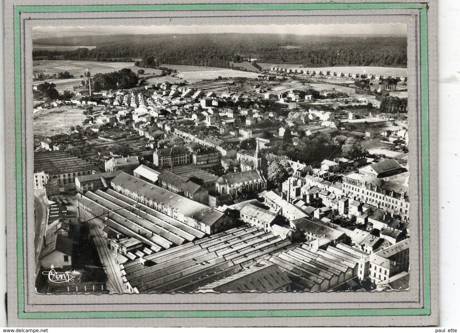 CPSM Dentelée - LUNEVILLE (54) - Vue Aérienne Côté Usines Dans Les Années 50 - Luneville