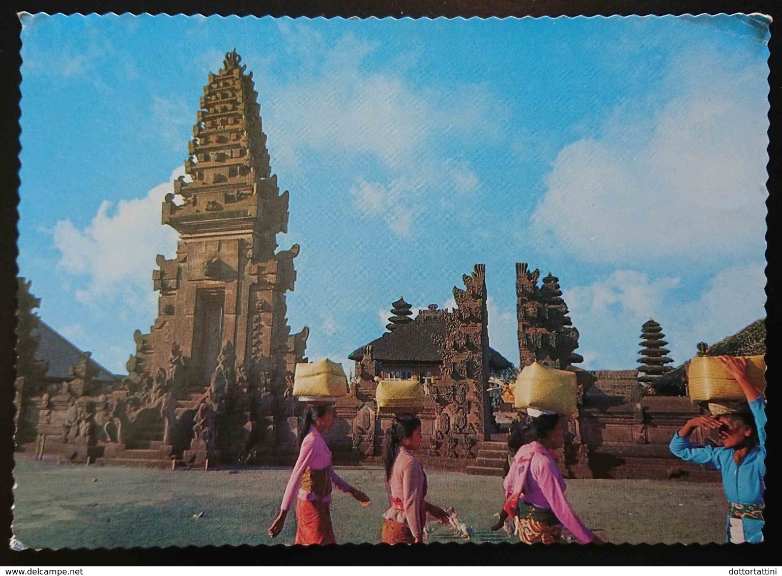 BALI - INDONESIA - Temple Of Batur, With Its Back Facing The Famed Mt. Batur, Bali  - Vg - Indonesien