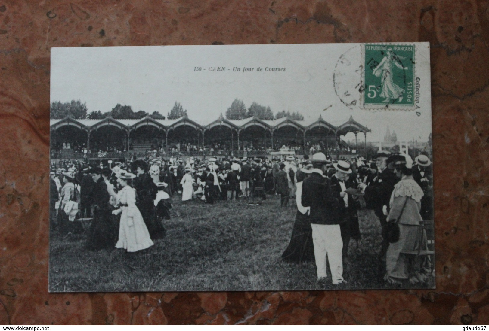 CAEN (14) - UN JOUR DE COURSES - HIPPISME - Caen