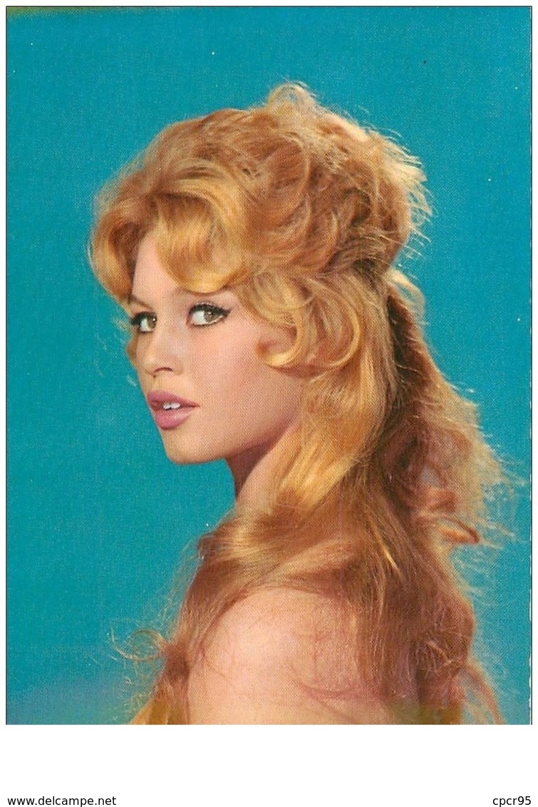 ARTISTES.N°14531.BRIGITTE BARDOT.CPSM - Artistes