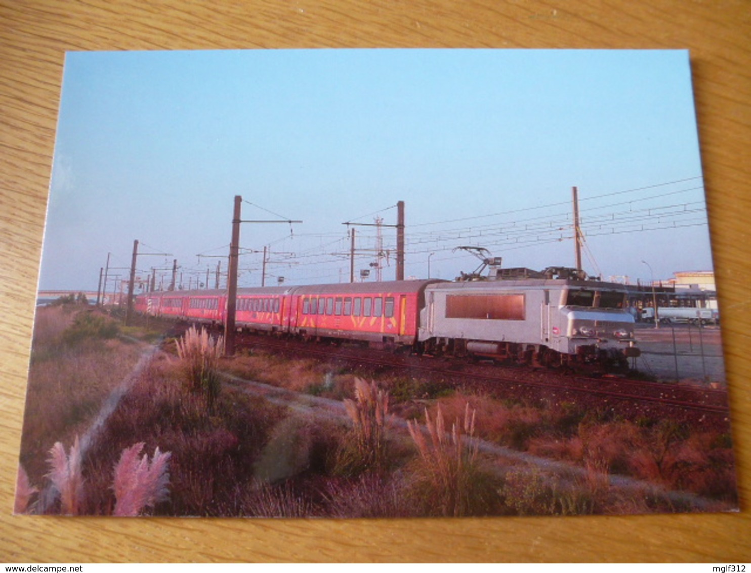 FRONTIGNAN (34) : BB 7214 Train CERBERE - AVIGNON En Septembre 2014 - Détails 2ème Scan - Trenes