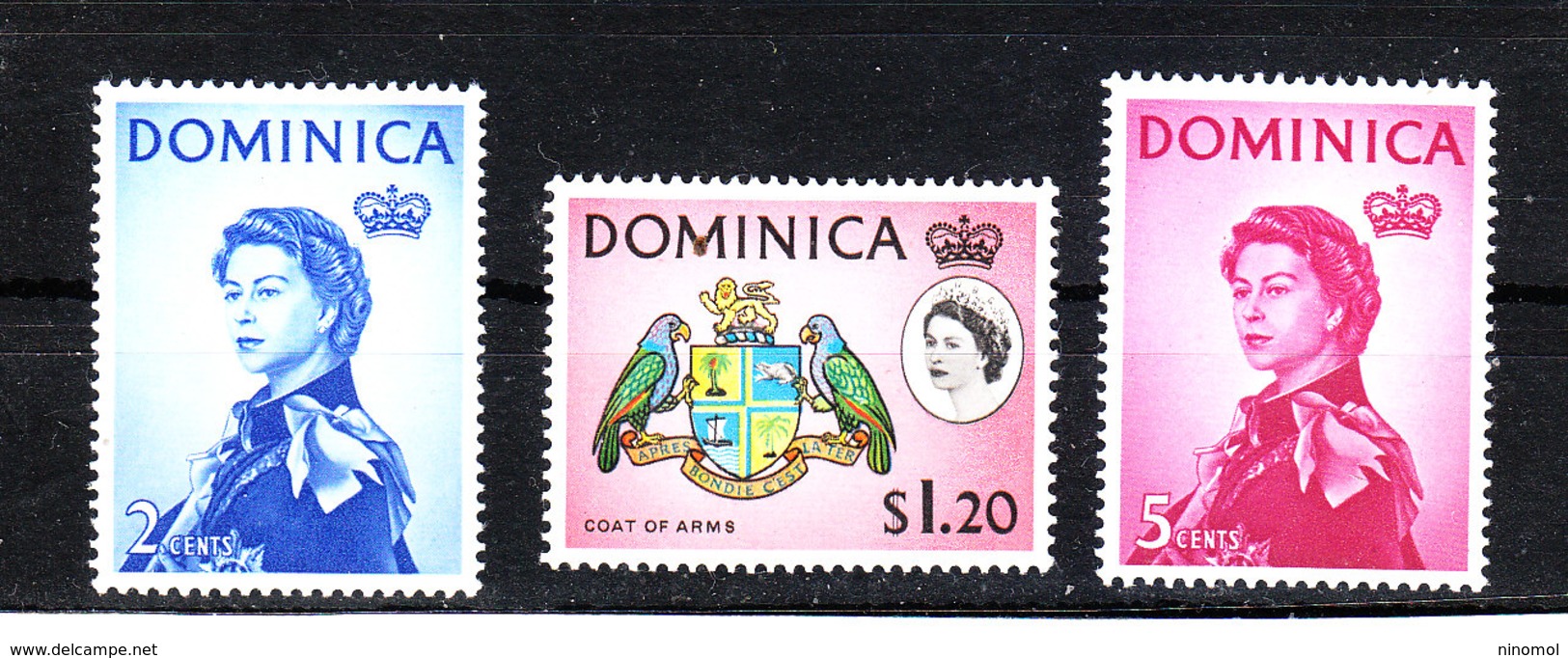 Dominica  - 1963-67. Serie Ordinaria:" Elizabeth E Pappagalli ". Ordinary Series:  "Elizabeth And Arm With Parrots". MNH - Case Reali
