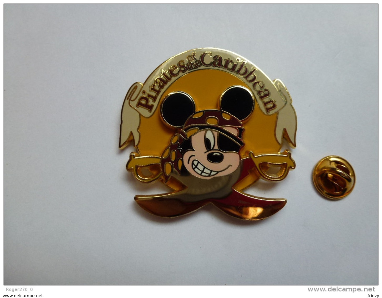 Pin's Double Moule, Pirates Des Caraïbes , Mickey , Attraction Disneyland Resort (Pirates Of The Caribbean). - Disney