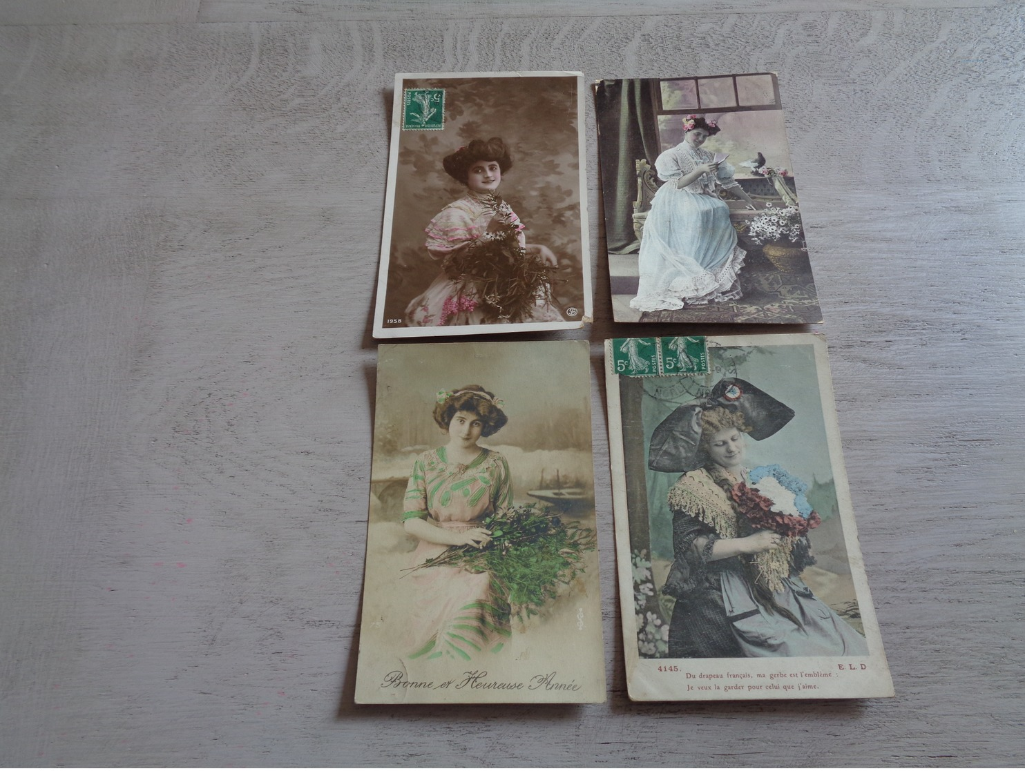 Beau lot de 60 cartes postales de fantaisie femmes femme   Mooi lot van 60 postkaarten fantasie vrouwen vrouw - 60 scans