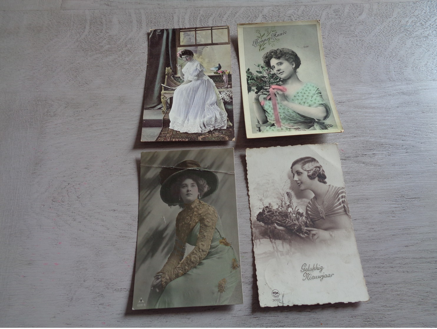 Beau lot de 60 cartes postales de fantaisie femmes femme   Mooi lot van 60 postkaarten fantasie vrouwen vrouw - 60 scans