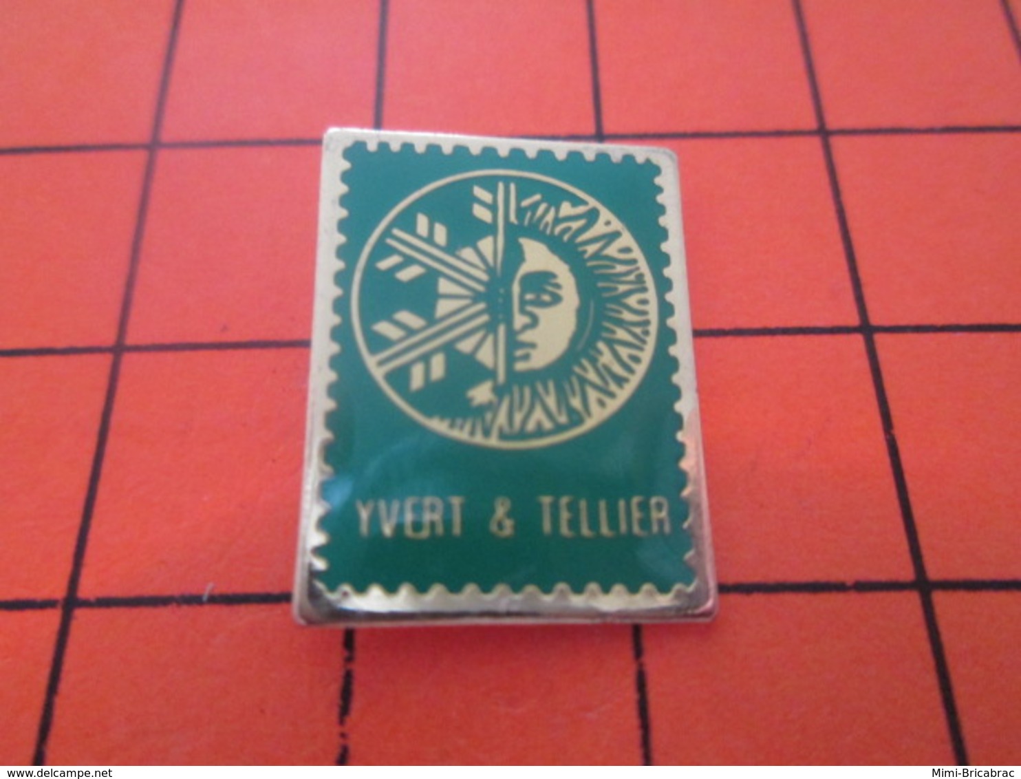 516A PIN'S PINS / Rare Et De Belle Qualité ! / Thème : POSTES / TIMBRE-POSTE YVERT & TELLIER CATALOGUE - Poste