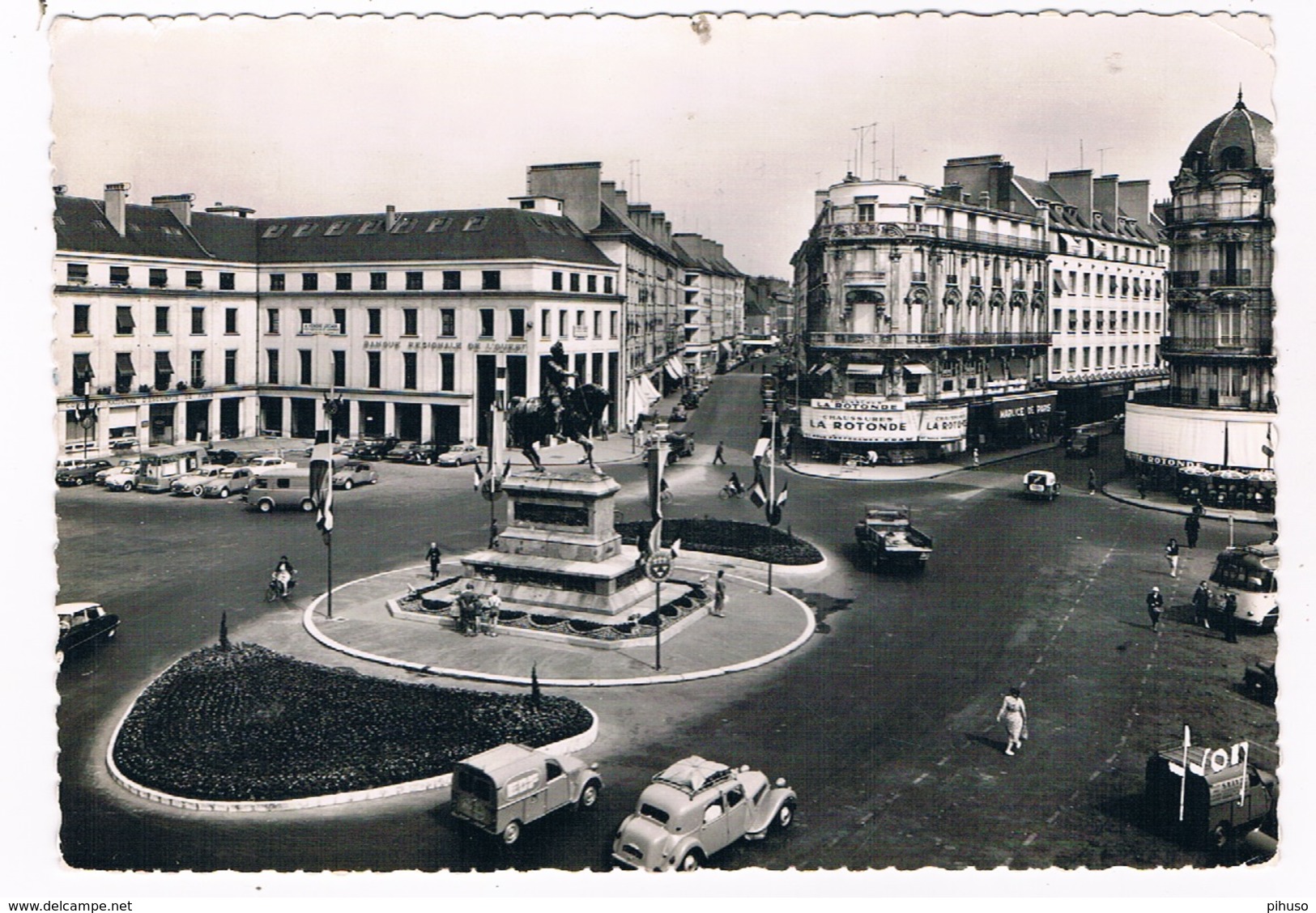 FR-3929   ORLEANS : Place Du Martroi - Orleans