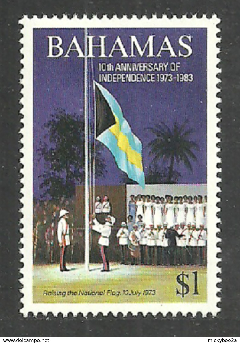 BAHAMAS 1983 INDEPENDENCE MILITARY UNIFORMS FLAGS SET MNH - Bahamas (1973-...)