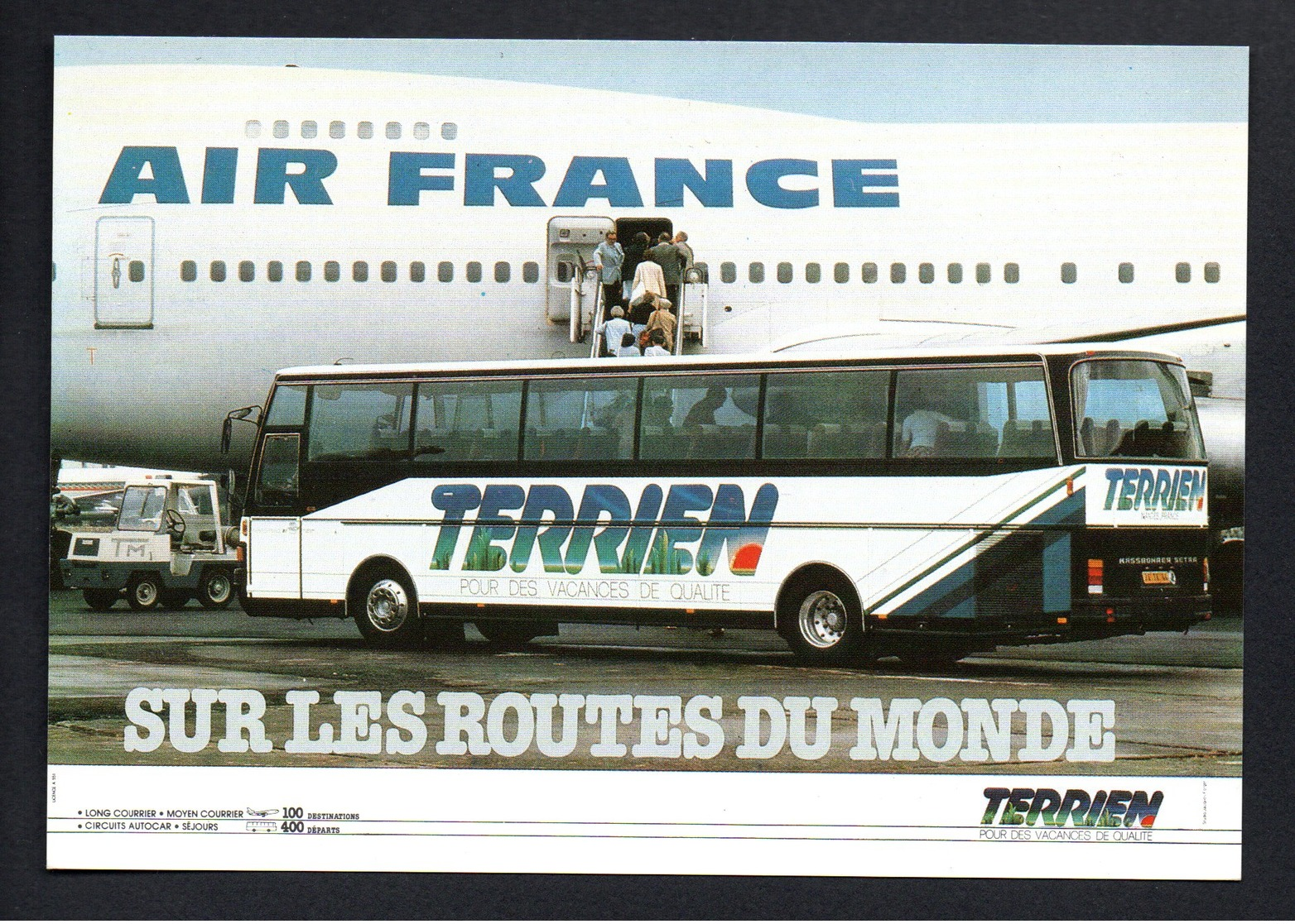 STE TERRIEN  -NANTES- Aéroport Avion 747 AIR FRANCE -- Gros Plan Autocar SETRA  S 215 HD - Nantes