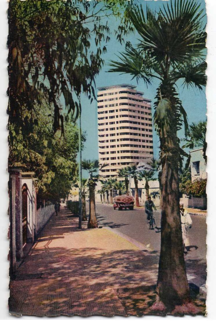 CPSM. Casablanca Le Boulevard De Londres.ed Mars Num 8 - Casablanca