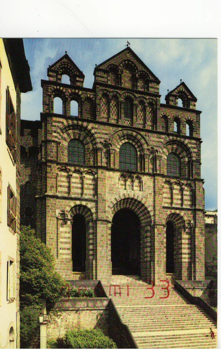 CPM.Le Puy En Velais Façade Occidentale De La Cathédrale.ed:Mappus Num:680 - Le Puy En Velay