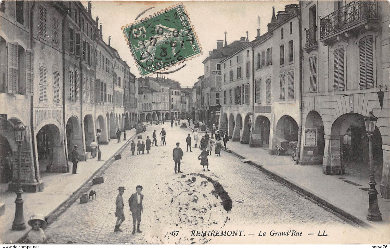 REMIREMONT - La Grande Rue - Remiremont