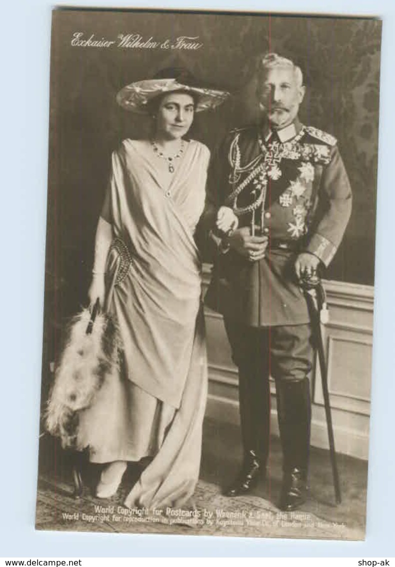 DP01/ Kaiser Wilhelm In Uniform Und Kaiserin  Foto  AK Ca.1925 - Königshäuser