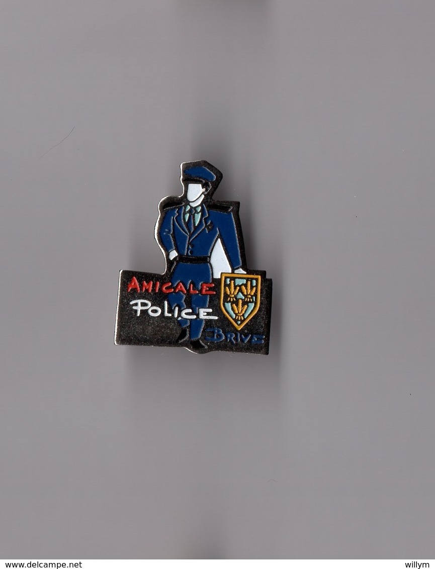 Pin's Amicale De La Police De Brive (argenté) Hauteur: 2,9 Cm - Police