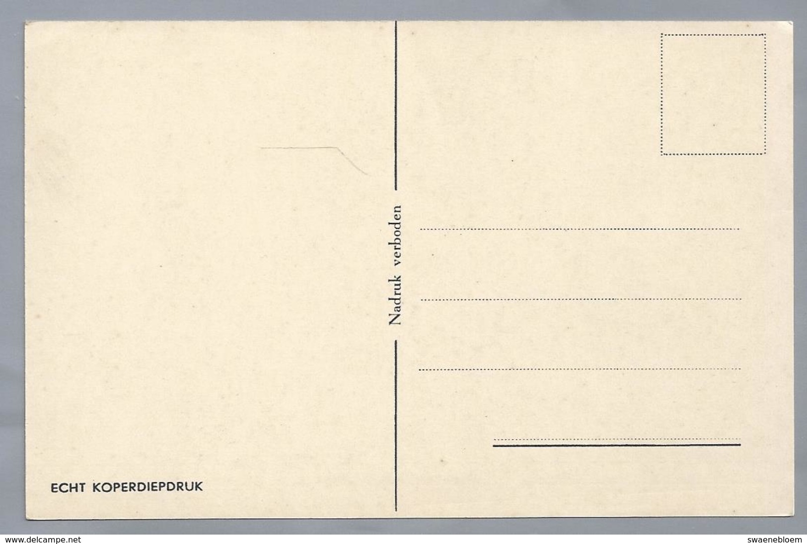 NL.- Meisje Met Pop En Vaas Bloemen. Echt Koperdiepdruk - Szenen & Landschaften