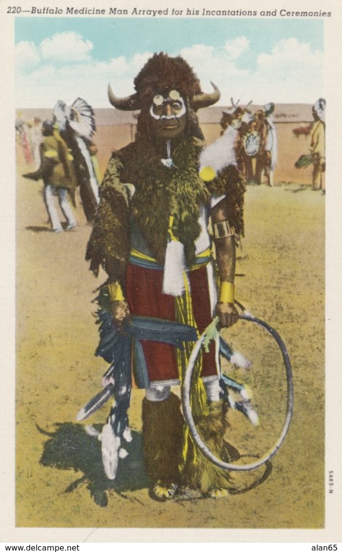 Native Plains Indian Buffalo Medicine Man Shaman Traditional Fashion C1920s/30s Vintage Postcard - Indiani Dell'America Del Nord