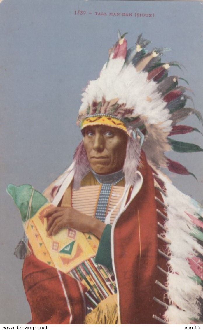 'Tall Man Dan' Sioux Native American Indian Chief Headress C1900s/10s Vintage Postcard - Native Americans