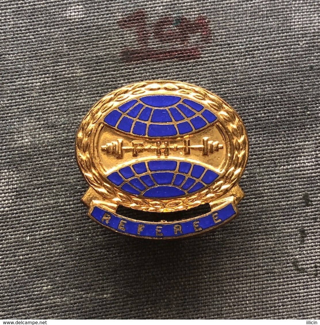 Badge Pin ZN008738 - Weightlifting International Federation Association Union FHI (IWF) REFEREE - Weightlifting