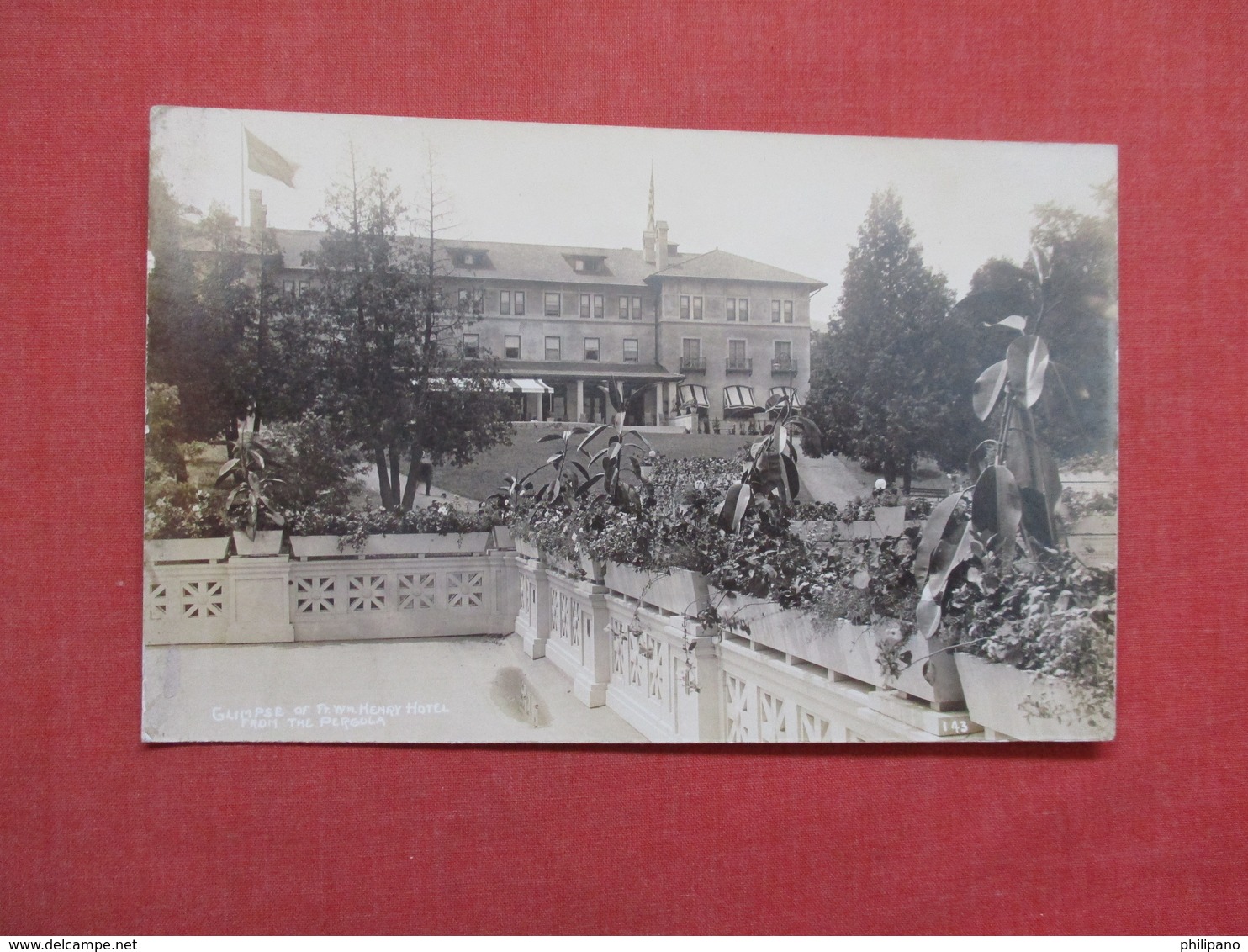 RPPC      Ft Wn Henry Hotel     New York > Lake George    Ref 3528 - Lake George