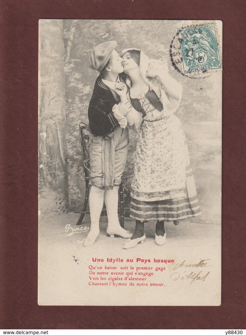 Carte . Une Idylle Au PAYS BASQUE -  Carte écrite Vers 1900/24  Pour  ESCAUDOEUVRES . Nord  - 2 Scannes - Costumes