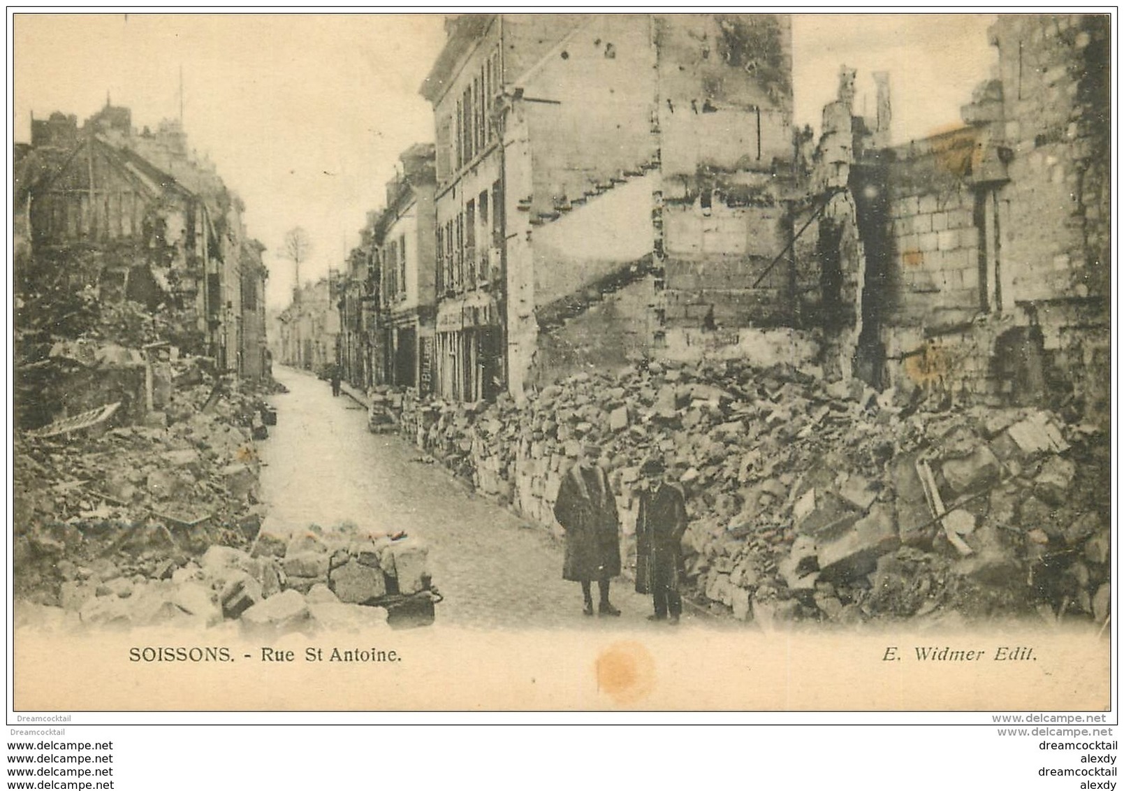 02 SOISSONS. 1914-18 Rue Saint-Antoine 1921 - Soissons