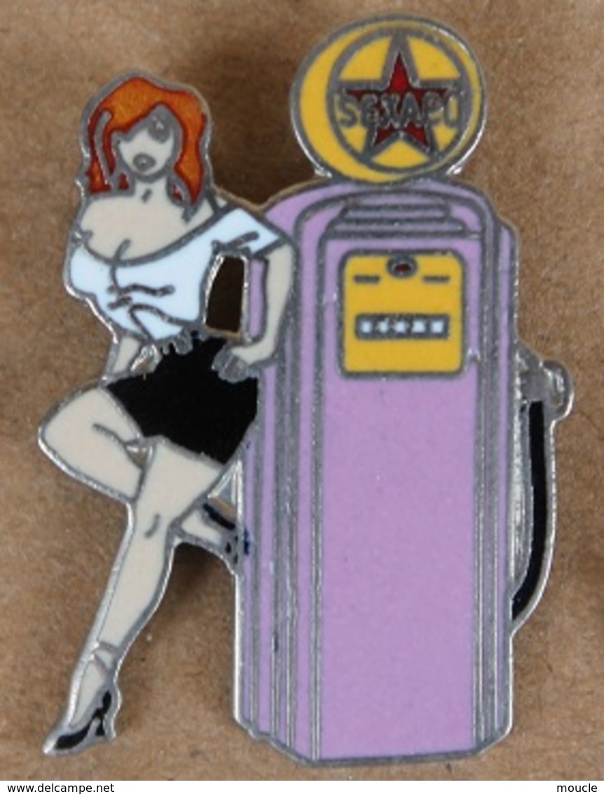 PIN UP ROUQUINE - ADOSSE POMPE A ESSENCE VIOLETTE  SEXAPO - DEMONS & MERVEILLES        -    (20) - Pin-Ups