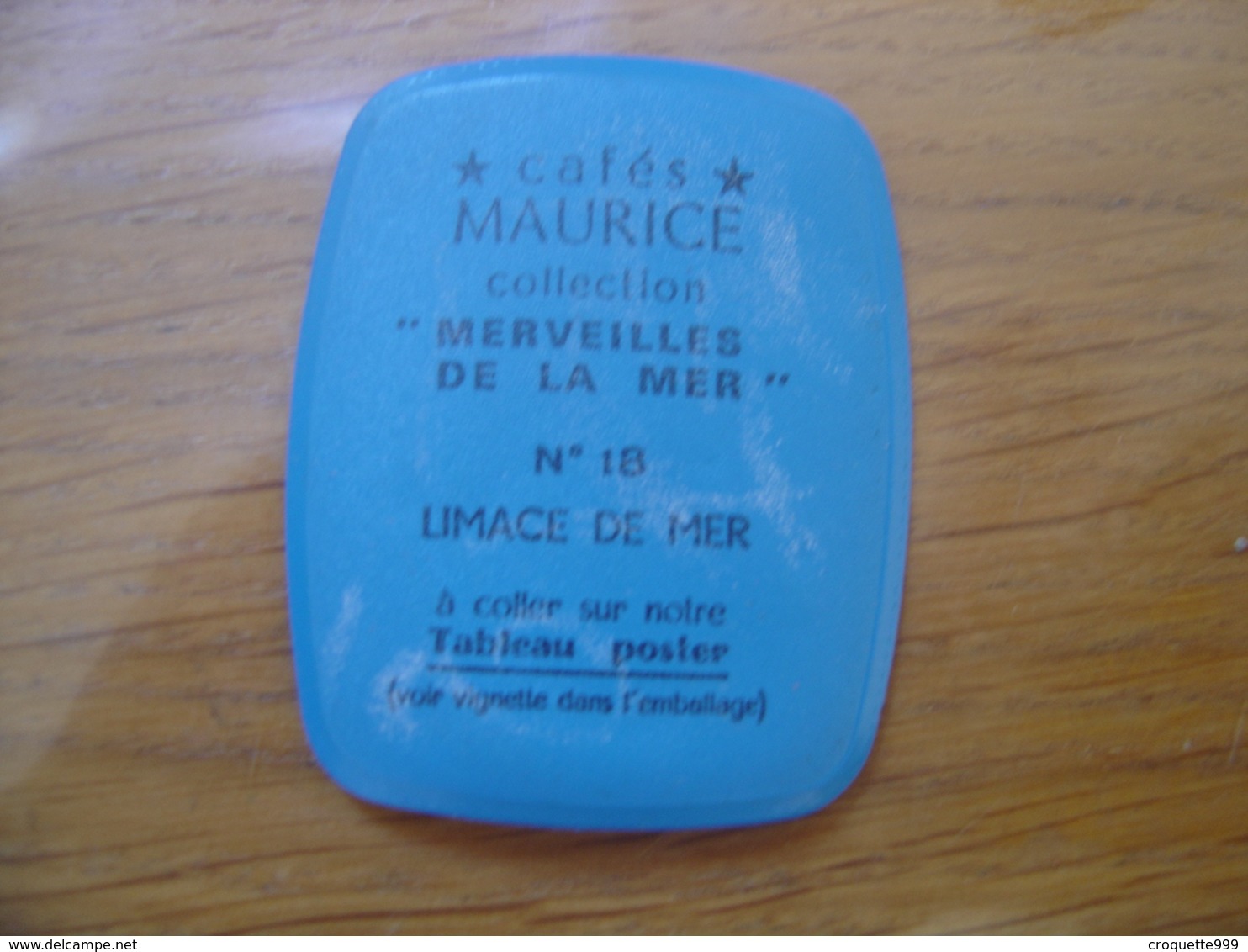 Ecusson Plastifie Cafés MAURICE Limace De Mer MERVEILLES DE LA MER N°18 - Ecussons Tissu