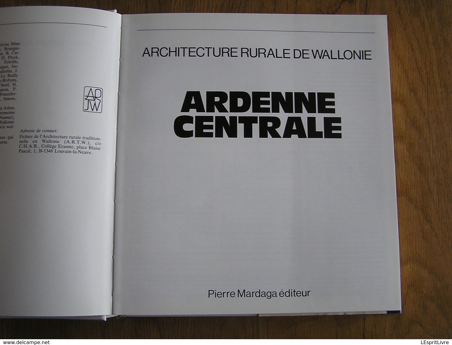 ARDENNE CENTRALE  Architecture Rurale En Wallonie Régionalisme Ferme Attelage Libin Tavigny Oizy Cugnon Sugny Gaume - België