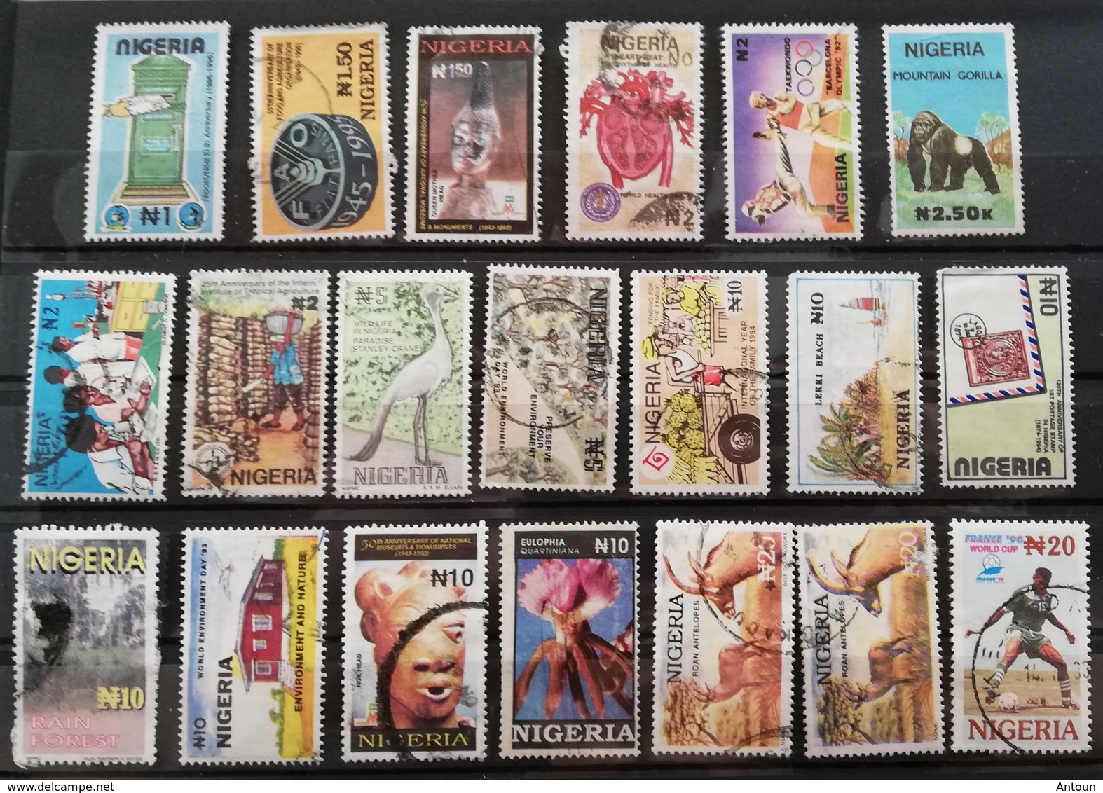 Nigeria Mixed LOT USED POSTAGE FEE TO BE ADDED ON ALL ITEM - Nigeria (1961-...)