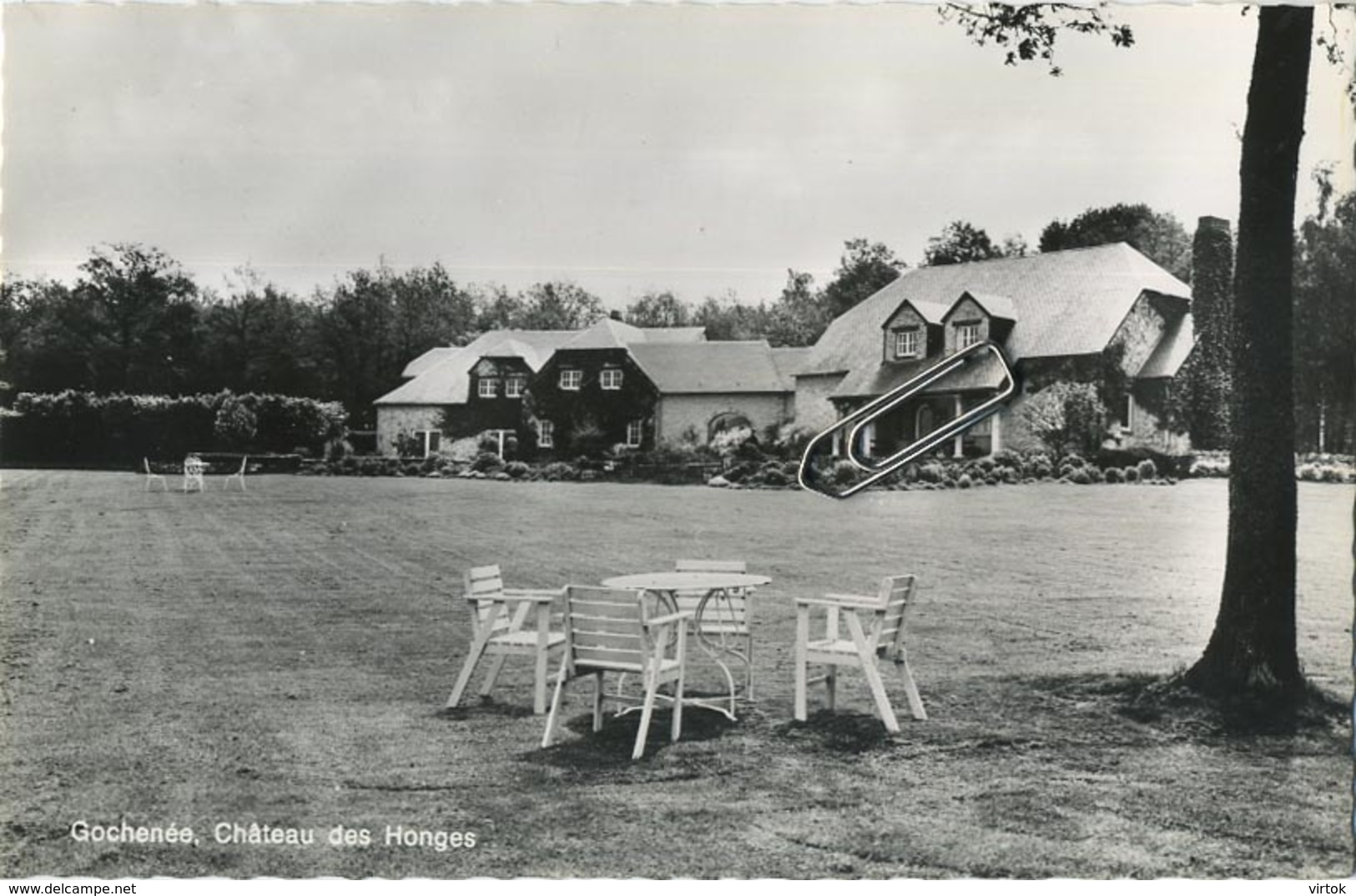 Gochenée :  Chateau Des Honges  :     Doische - Doische