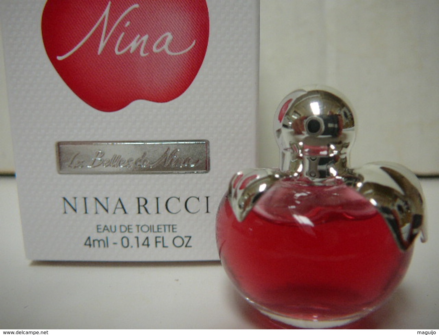 NINA RICCI " LES BELLES DE NINA" MINI EDT 4 ML MODELE EXPORT  GRANDE BOITE  VOIR ET LIRE !! - Miniatures Womens' Fragrances (in Box)