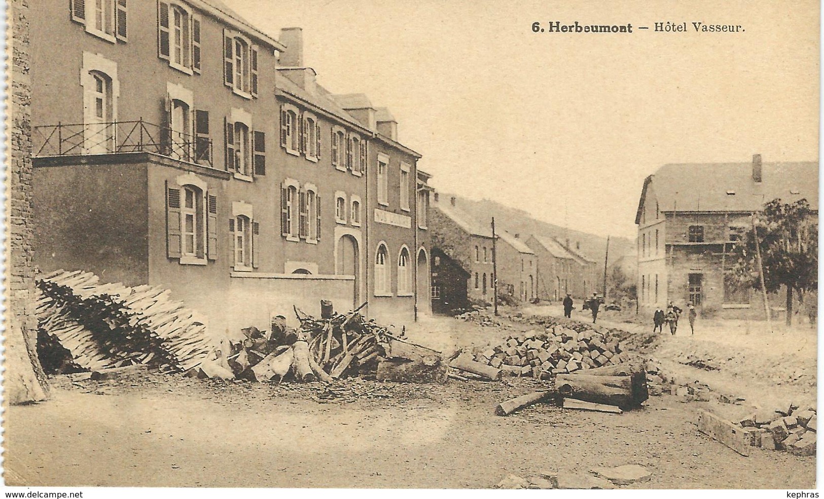 6. HERBEUMONT : Hôtel Vasseur - Herbeumont