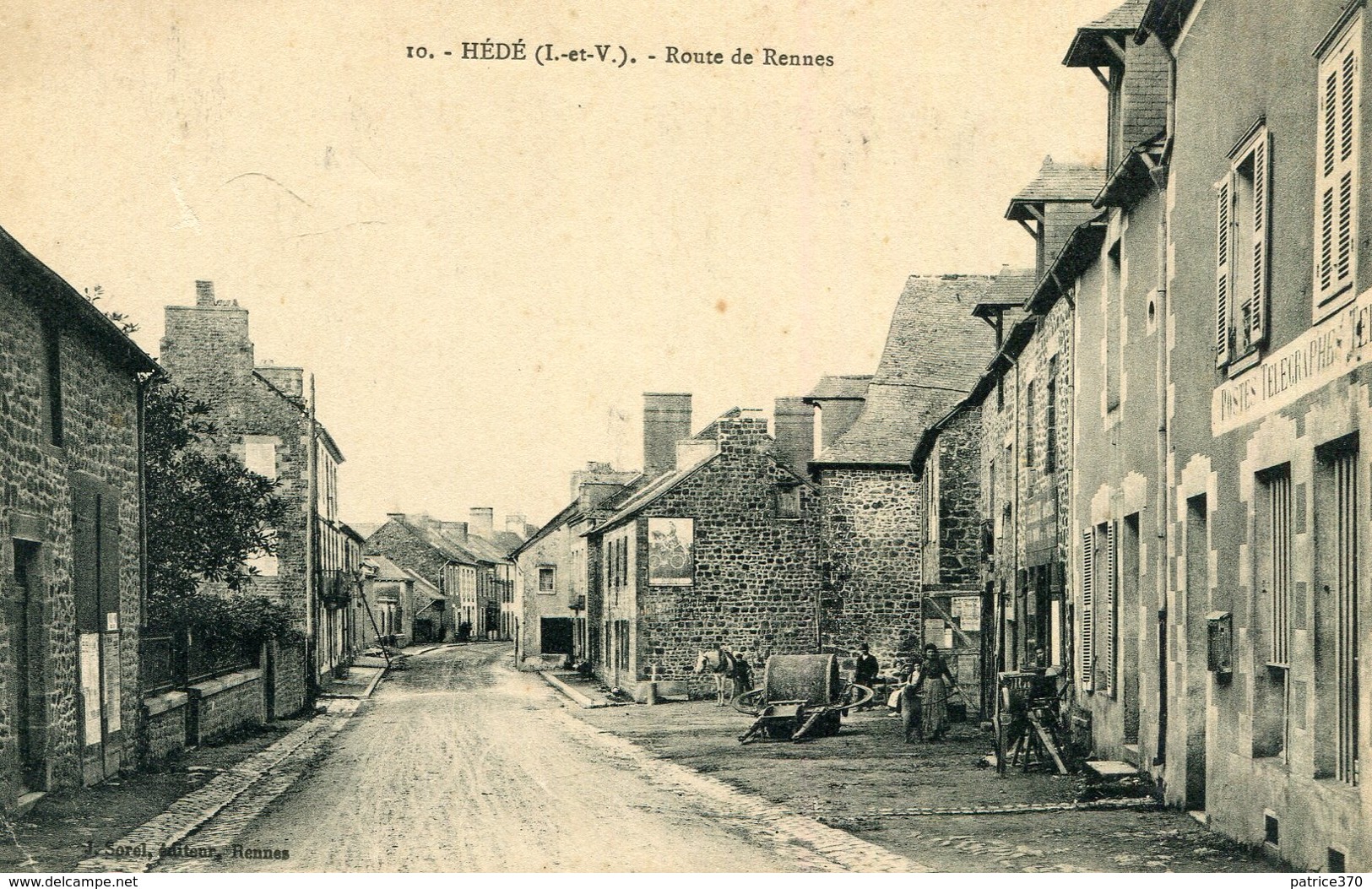 HEDE BAZOUGES - Route De Rennes Semble Atelier Du Maréchal Ferrant - Autres & Non Classés