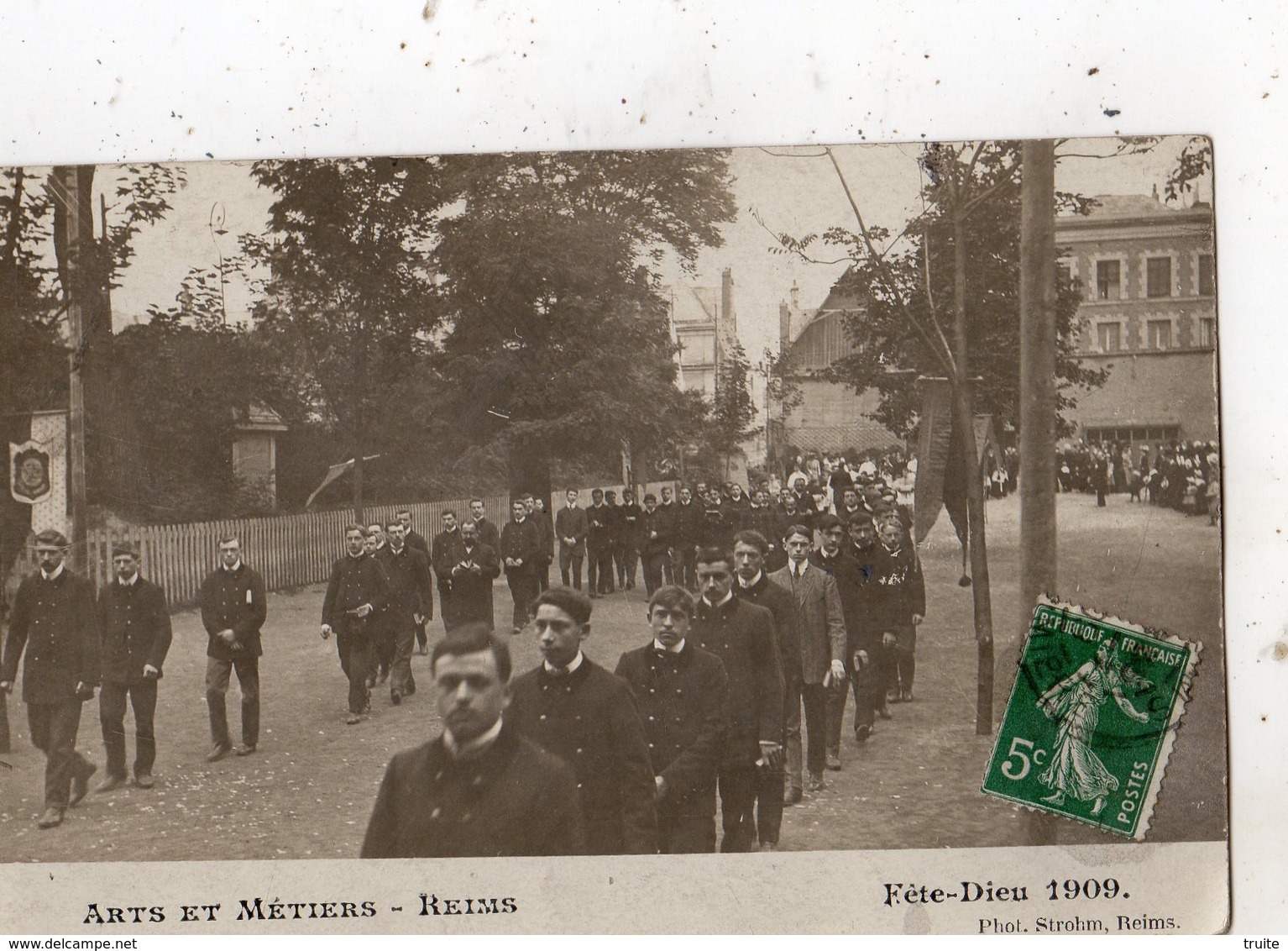 REIMS ARTS ET METIERS FETE DIEU 1909  CARTE PHOTO - Reims