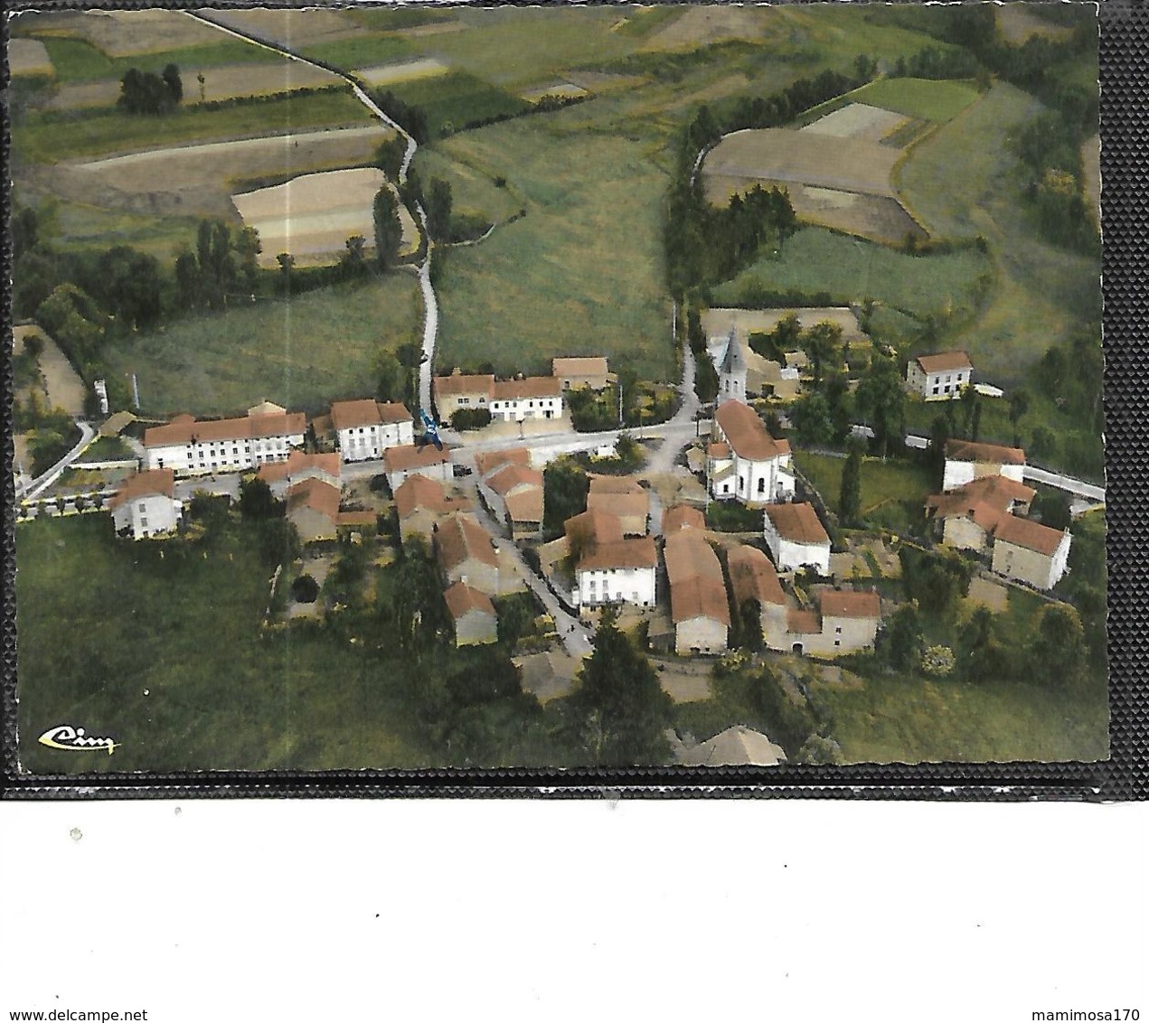 63-SAINT-CLEMENT-de-VALORGUE-( Saint-Anthéme)-Une Vue Générale Aérienne Du Village - Autres & Non Classés