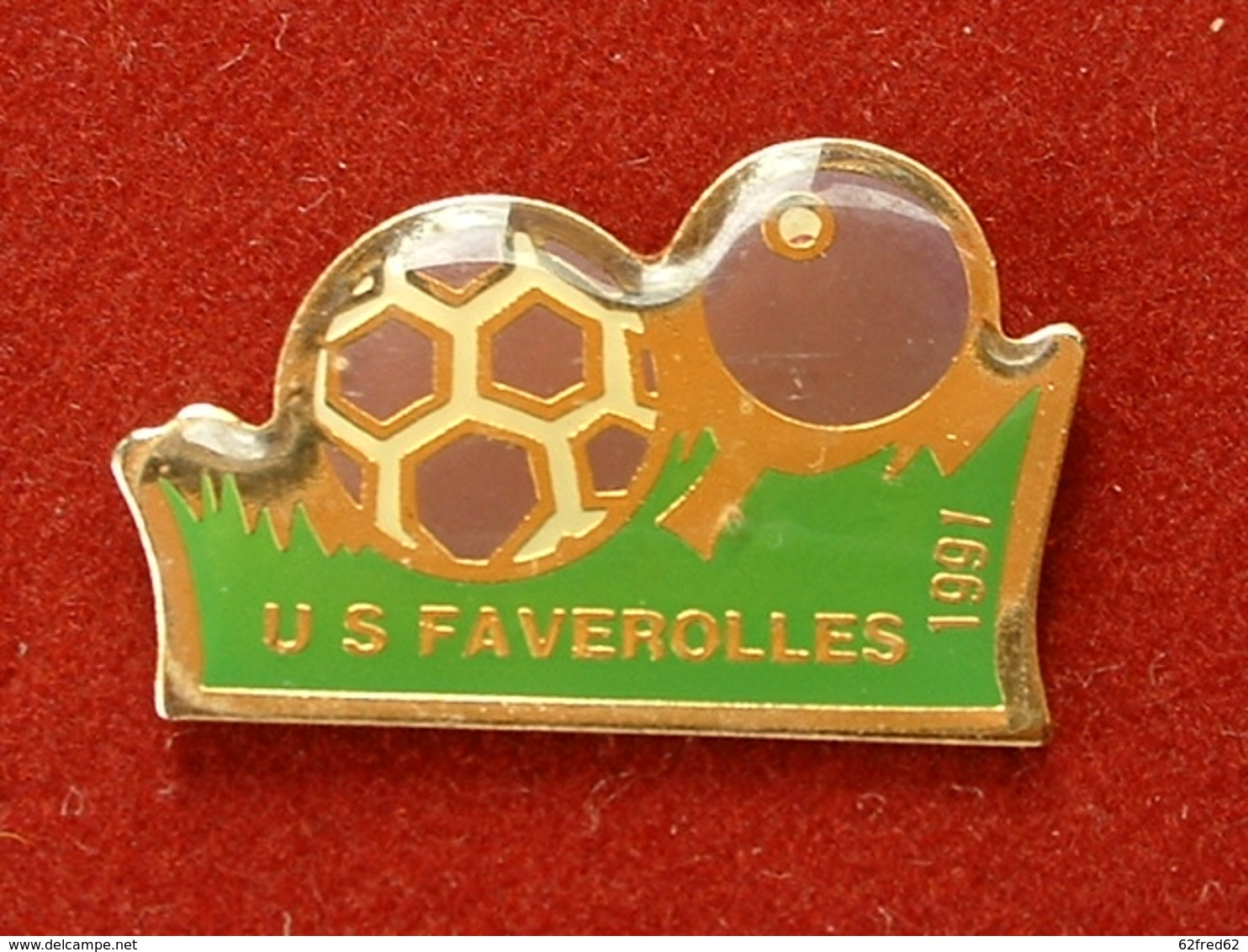 PIN'S TENNIS DE TABLE -  - FOOTBALL - U.S FAVEROLLES - EURE ET LOIRE - Tennis De Table