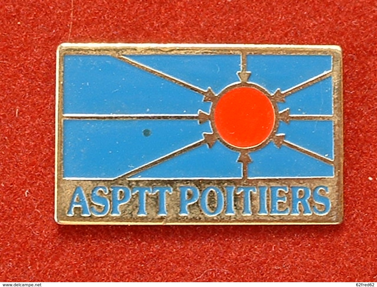 PIN'S  ASPTT POITIERS - Mail Services