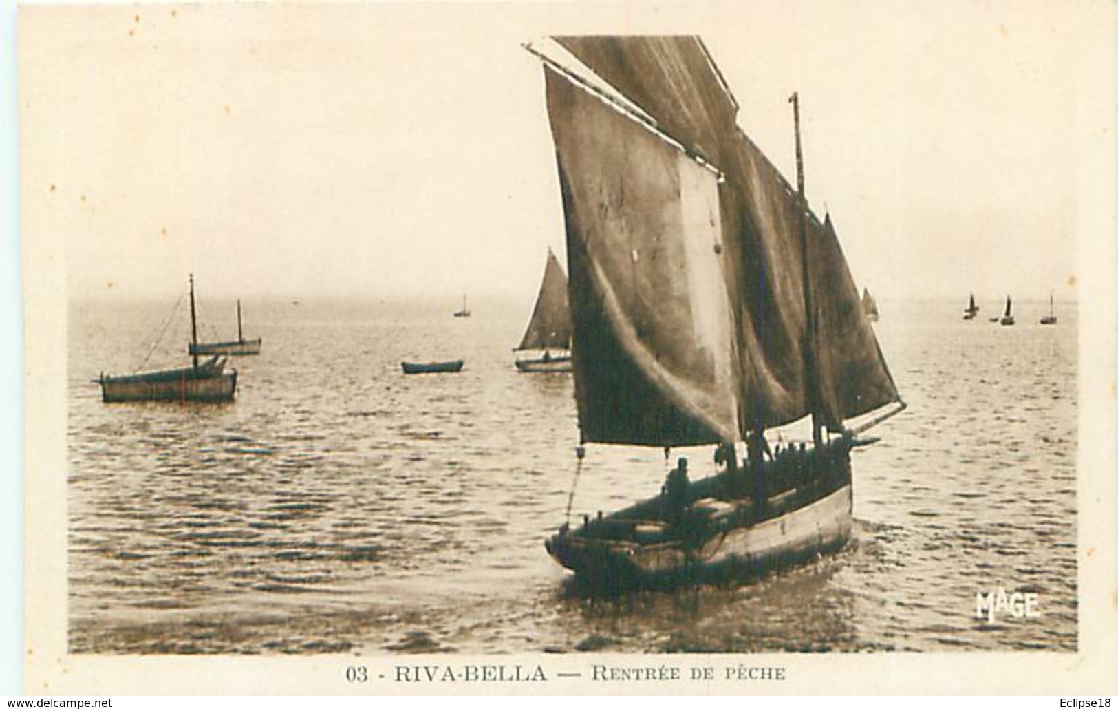 Cpa -  Riva Bella - Rentrée De Peche      AT 551 - Riva Bella