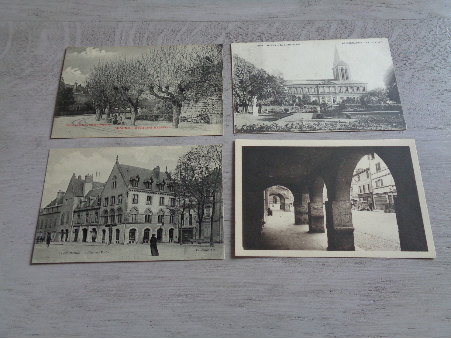 Beau lot de 60 cartes postales de France   Mooi lot van 60 postkaarten van Frankrijk  - 60 scans