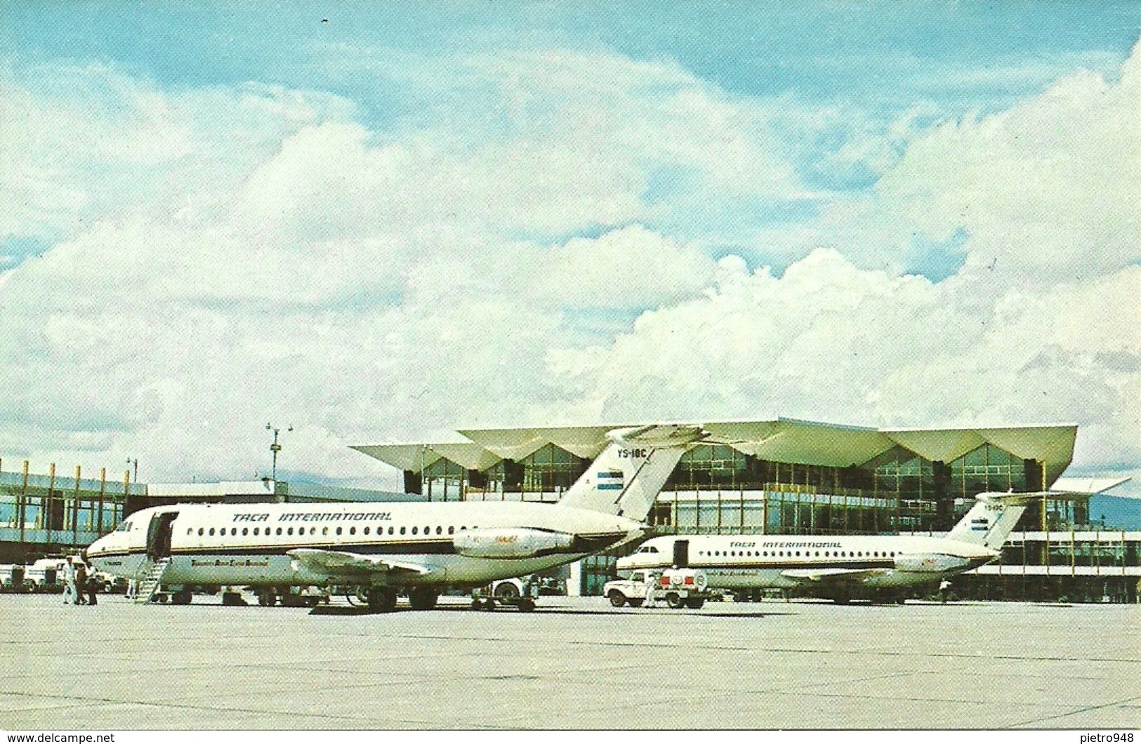 Aeropuerto (Aeroporto) Terminal Building Of Airport "La Aurora" Guatemala, Served Daily By Taca International Jets - Aerodromi