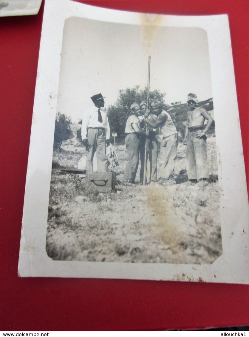 MILITARIA LOT de 7 Photos Photographie Photos Originales Algerie à étudier..Guerre, Militaires en pose avec fourragère