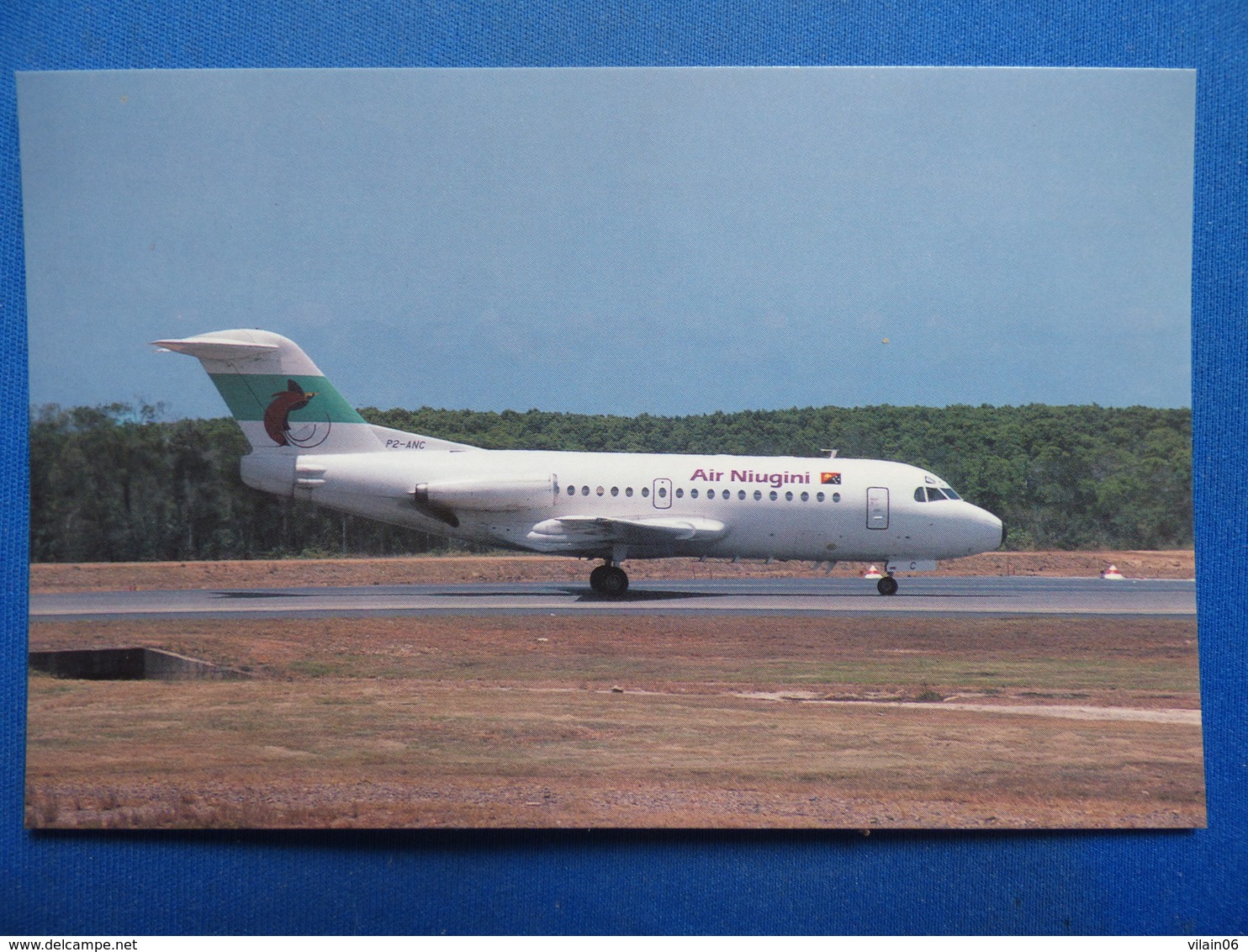 FOKKER 28   AIR NIUGINI   P2 ANC - 1946-....: Ere Moderne