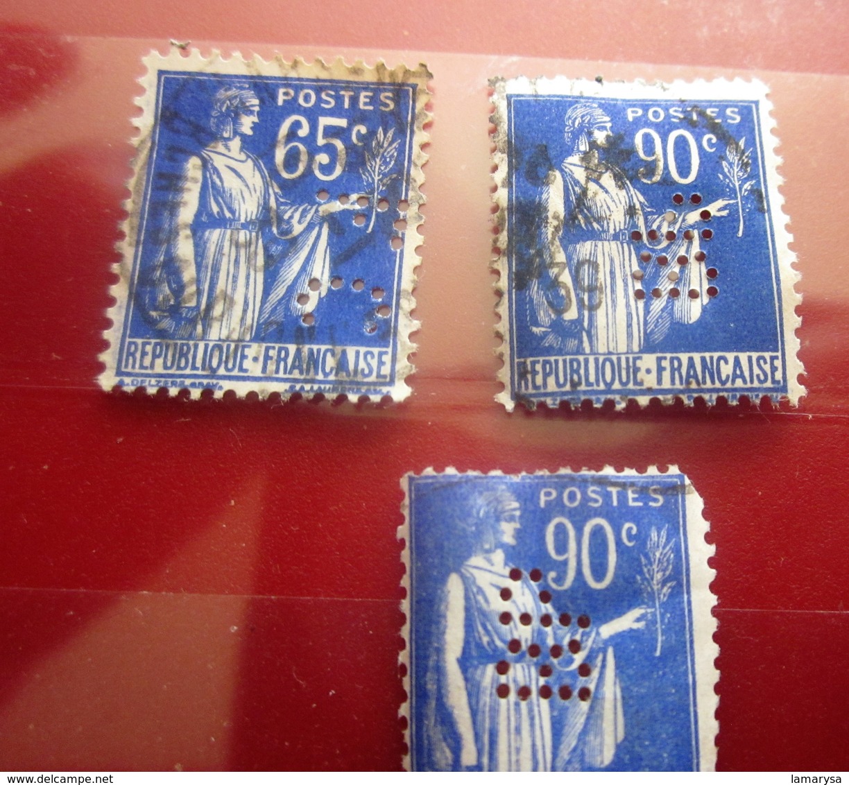 3 Timbres Type La Paix -Perforation: Perforés Perforé Perforés Perfin Perfins Perforated Stamp-France - Autres & Non Classés