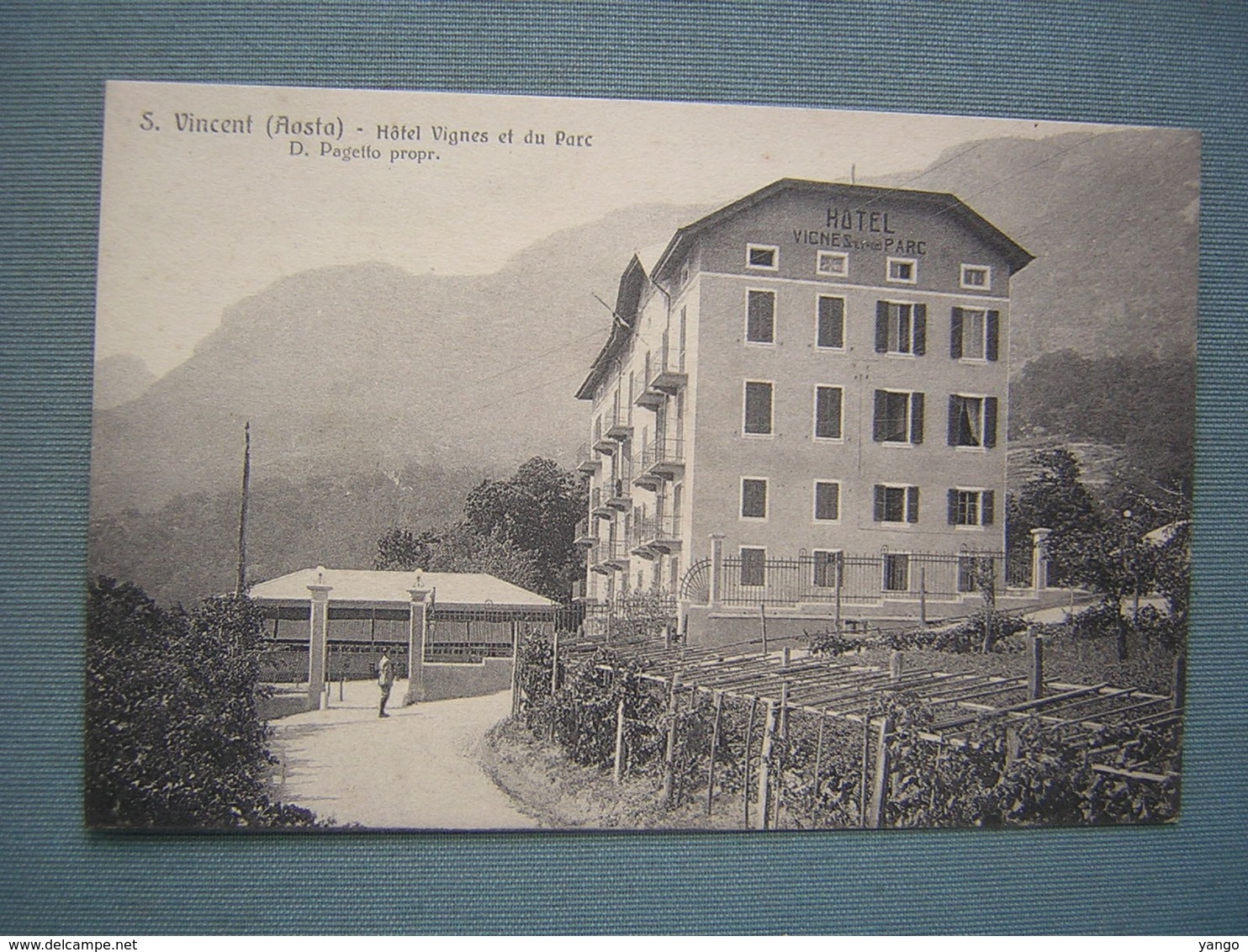 AOSTA - S. VINCENT - HOTEL VIGNES ET DU PARC - Aosta