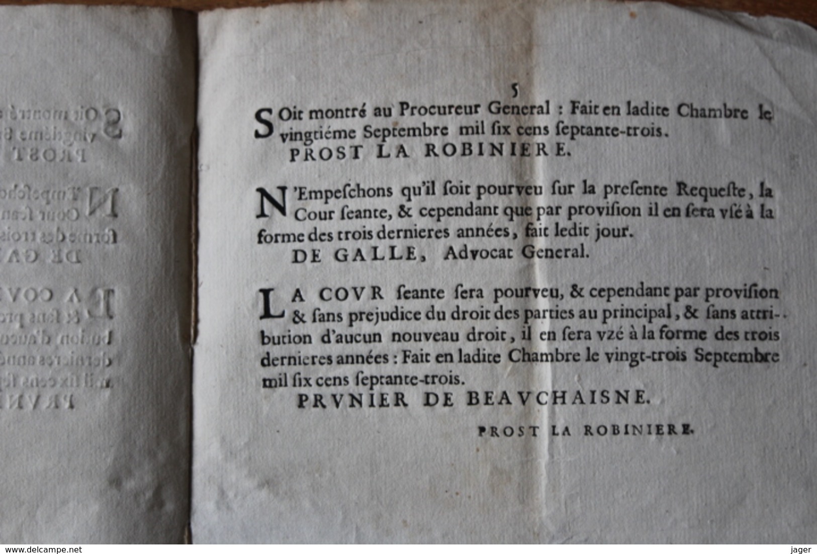 1653 A Nos Seigneurs  De La Chambre Des Vaccations  Province Du Dauphiné - Historical Documents