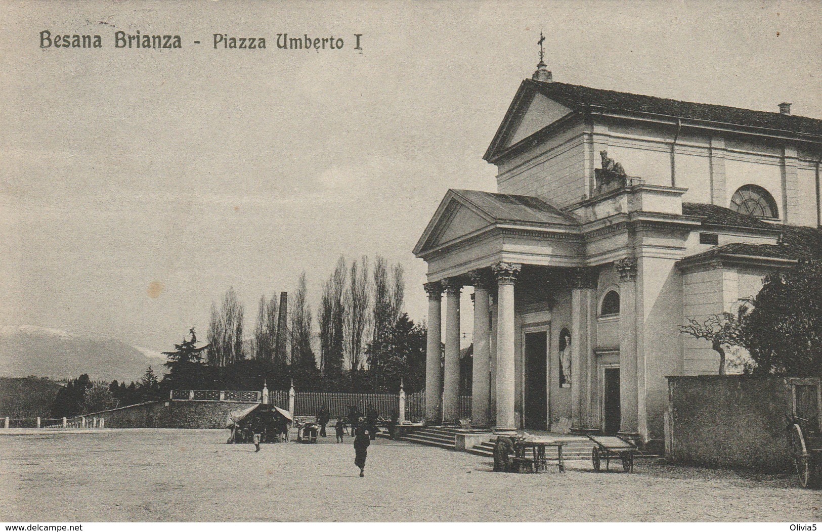 BESANA BRIANZA - PIAZZA UMBERTO I - Monza